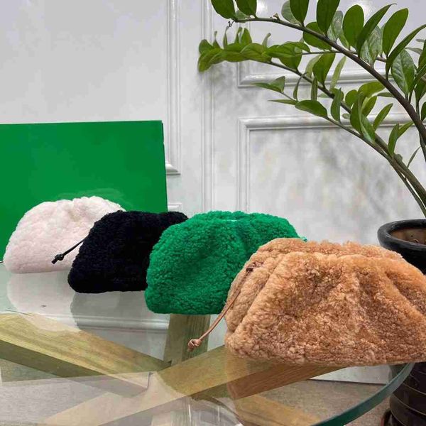 evening bags shearling mini pouch cloud bag designer buckle closure plush clutch wallet women crossbody luxury shoulder bag purse 22cmmulti
evening bags shearling mini pouch cloud bag designer buckle closure plush clutch wallet women crossbody luxury shoulder bag purse 22cmmulti