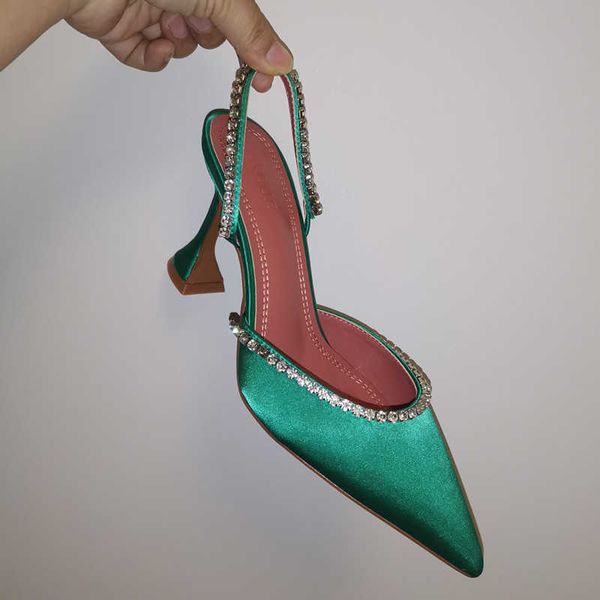 nxy slippers rhinestones satin women pumps slippers elegant pointed toe high heels lady mules sildes summer fashion party prom shoes 230406, Black
nxy slippers rhinestones satin women pumps slippers elegant pointed toe high heels lady mules sildes summer fashion party prom shoes 230406, Black