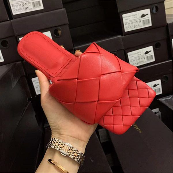 ladies slippers summer weave new square toe comfortable flat sandals versatile outer beach women's shoes, Black
ladies slippers summer weave new square toe comfortable flat sandals versatile outer beach women's shoes, Black