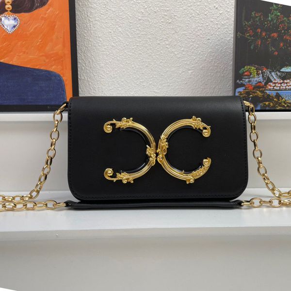 5a womens crossbody bag dg designer genuine leather chain mini shoulder bag classic flip letter decorative handbag fashion solid color tote
5a womens crossbody bag dg designer genuine leather chain mini shoulder bag classic flip letter decorative handbag fashion solid color tote