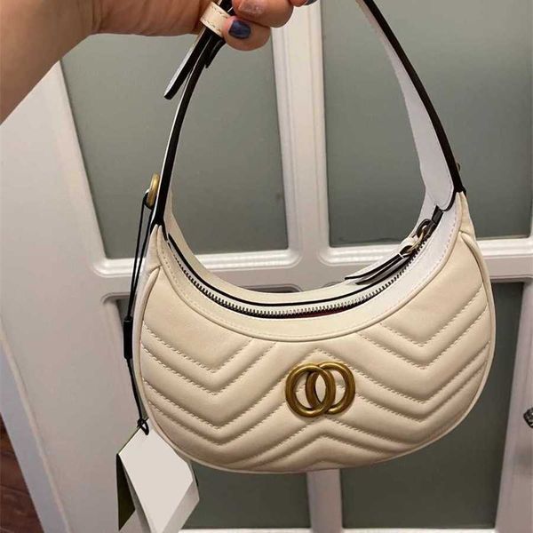 purses marmont series wavy single shoulder armpit bag moon embroidered half chain messenger clearance sale
purses marmont series wavy single shoulder armpit bag moon embroidered half chain messenger clearance sale