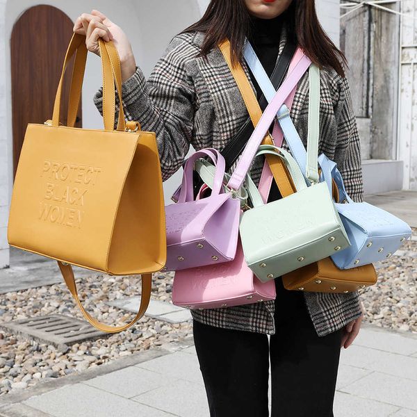 2023 popular imprinted letter women's tote simple handbag sling single-shoulder crossbody bag
2023 popular imprinted letter women's tote simple handbag sling single-shoulder crossbody bag