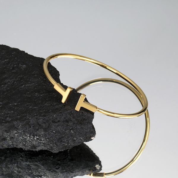 fashion style two t diamond plated 18k gold bangle bracelet bracelets for women girls open trendy designer hard jewelry wedding party jewelr, Black
fashion style two t diamond plated 18k gold bangle bracelet bracelets for women girls open trendy designer hard jewelry wedding party jewelr, Black