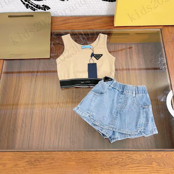 girls designer summer sets vest t shirts with denim skirt two pieces sets high end sleeveless t-shirts with short skirts 2023ss summer child, White
girls designer summer sets vest t shirts with denim skirt two pieces sets high end sleeveless t-shirts with short skirts 2023ss summer child, White