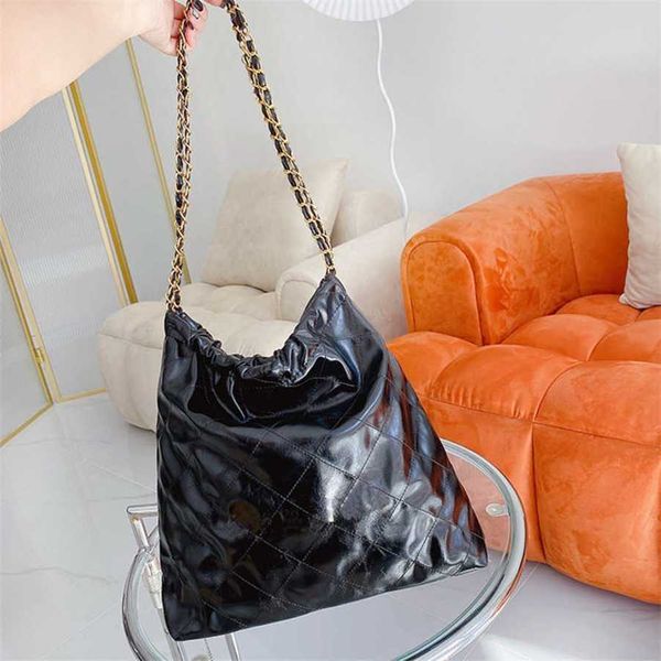 bag girl 2023 new small fragrant garbage one shoulder tote oil wax leather large capacity rhombic chain clearance sale
bag girl 2023 new small fragrant garbage one shoulder tote oil wax leather large capacity rhombic chain clearance sale