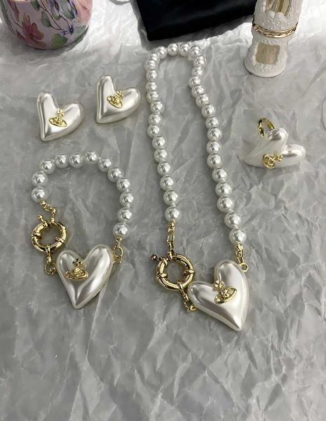 french fashion love saturn pendant collar chain women's new network red ot buckle neckchain temperament sweet necklace, Silver
french fashion love saturn pendant collar chain women's new network red ot buckle neckchain temperament sweet necklace, Silver