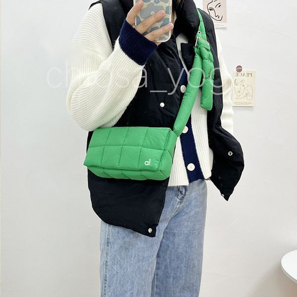 winter trending gym nylon handbag padded soft outdoor bag portable fashion ladies tote small squilted puffer aloe yoga with logo sport bag
winter trending gym nylon handbag padded soft outdoor bag portable fashion ladies tote small squilted puffer aloe yoga with logo sport bag