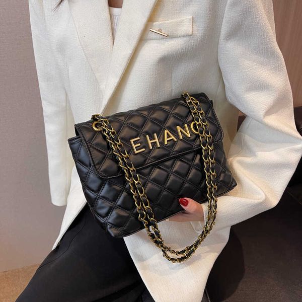 popular small bag 2023 spring new women's bag versatile chain messenger bag sling single shoulder small square bag
popular small bag 2023 spring new women's bag versatile chain messenger bag sling single shoulder small square bag