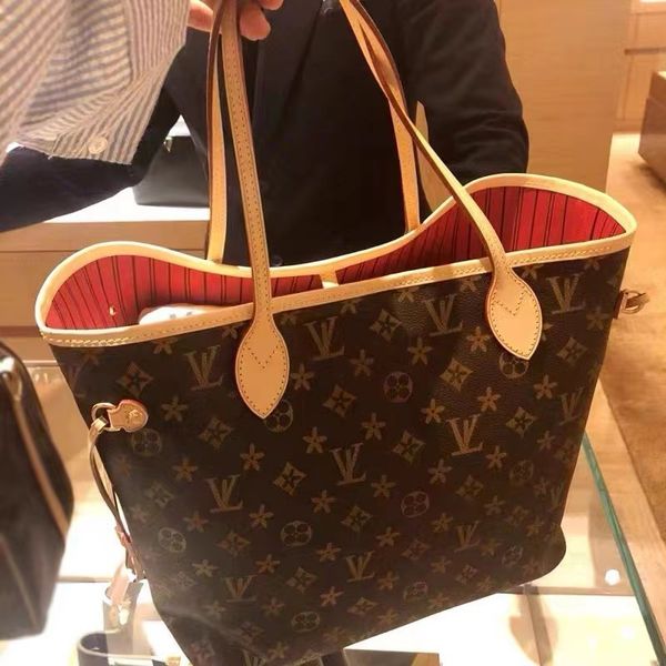 2023 luxurys the tote bag designers bags bucket handbags flower purses louise women tote brand vutton letter genuine leather viuton shoulder
2023 luxurys the tote bag designers bags bucket handbags flower purses louise women tote brand vutton letter genuine leather viuton shoulder