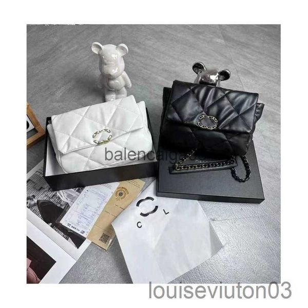 designer channel bag tote shoulder luxurious fashion brands handbag crossbody purse bag man woman leather black white commuting large capaci
designer channel bag tote shoulder luxurious fashion brands handbag crossbody purse bag man woman leather black white commuting large capaci