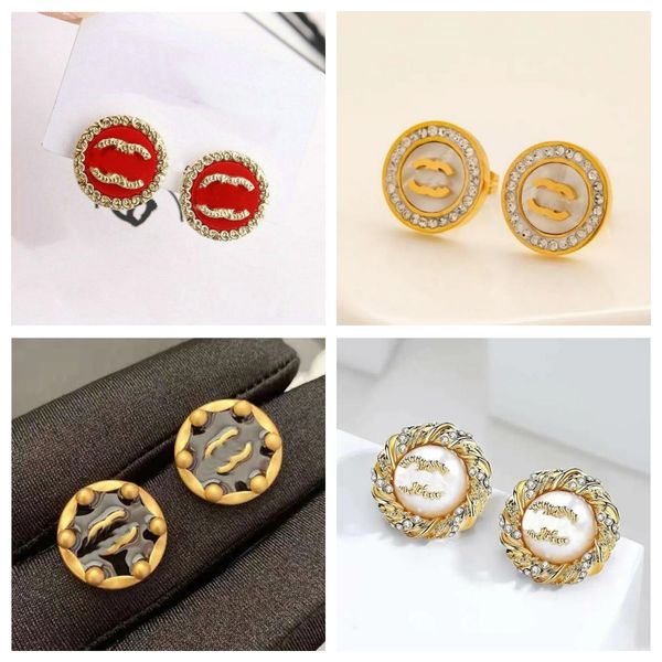 classic design luxury hinestone pearl stud earrings for women girls fashion party jewelry earrings gifts, Golden;silver
classic design luxury hinestone pearl stud earrings for women girls fashion party jewelry earrings gifts, Golden;silver