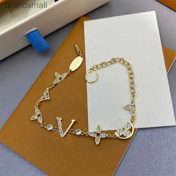 designer bracelet luxury jewelry love bracelets charm bracelet for women fashionable jewelries flower heart stainless steel chains cjeweler, Golden;silver
designer bracelet luxury jewelry love bracelets charm bracelet for women fashionable jewelries flower heart stainless steel chains cjeweler, Golden;silver