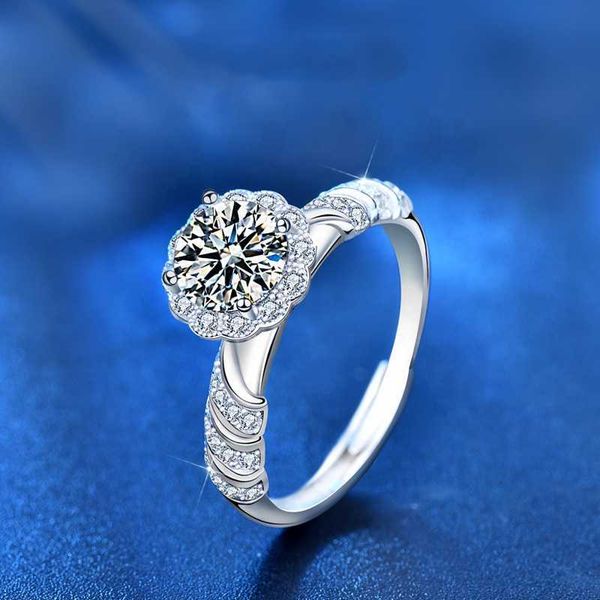 wedding rings s925 sterling silver jewelry professional 1 carrat fashion design flower moissanite diamond gemstone engagement adjustable rin, Slivery;golden
wedding rings s925 sterling silver jewelry professional 1 carrat fashion design flower moissanite diamond gemstone engagement adjustable rin, Slivery;golden