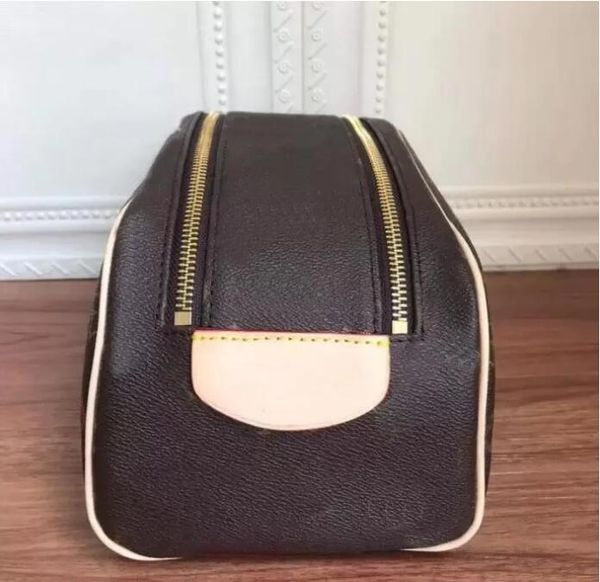 women makeup bag organizer travel ladies toiletry kit cosmetic bag case luxury designer beauty case wash pouch clutch
women makeup bag organizer travel ladies toiletry kit cosmetic bag case luxury designer beauty case wash pouch clutch