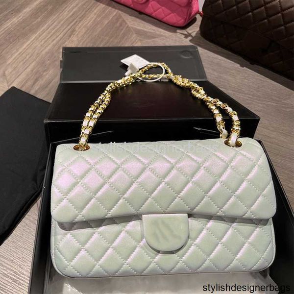 classic designer bag women gold chain shoulder bag leather 25cm double flap fashion crossbody tote purses handbag ladies luxury handbags
classic designer bag women gold chain shoulder bag leather 25cm double flap fashion crossbody tote purses handbag ladies luxury handbags