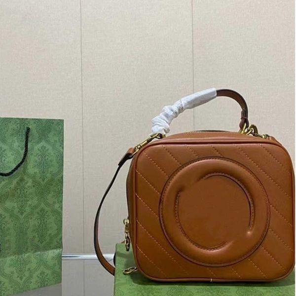 luxury classic tote bag women fashion handbag designer bags large capacity square shoulder crossbody womens messenger purse
luxury classic tote bag women fashion handbag designer bags large capacity square shoulder crossbody womens messenger purse