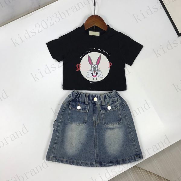 2023ss brand girls skirts sets black t shirts with denim skirt two pieces sets designer kids half jeans dresses rabbit printing t-shirts hig, White
2023ss brand girls skirts sets black t shirts with denim skirt two pieces sets designer kids half jeans dresses rabbit printing t-shirts hig, White