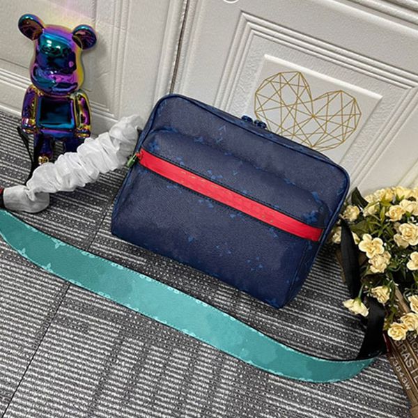luxury leather messenger bag lululemen womens sacoche designer duffle bag men brand printed pattern logo single shoulder bags
luxury leather messenger bag lululemen womens sacoche designer duffle bag men brand printed pattern logo single shoulder bags