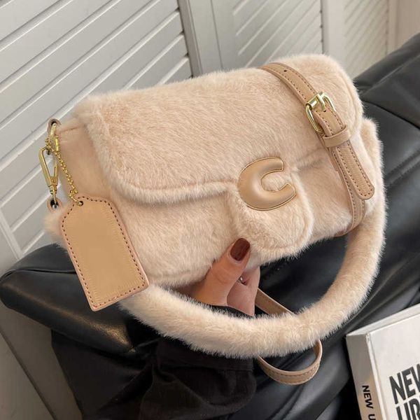 small design plush bag autumn and winter new women's bag net red popular messenger bag super fire wool bag
small design plush bag autumn and winter new women's bag net red popular messenger bag super fire wool bag