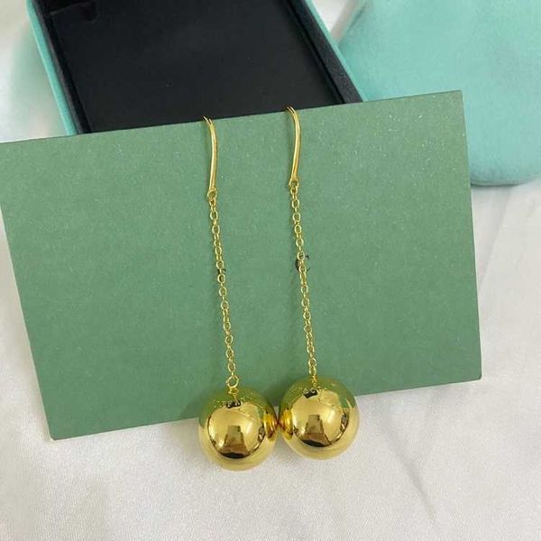high-quality tiffay's new personalized versatile simple small gold ball long earrings with light luxury and fashionable temperament, Golden
high-quality tiffay's new personalized versatile simple small gold ball long earrings with light luxury and fashionable temperament, Golden