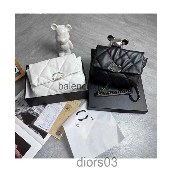 designer channel bag tote shoulder luxurious fashion brands handbag crossbody purse bag man woman leather black white commuting large capaci
designer channel bag tote shoulder luxurious fashion brands handbag crossbody purse bag man woman leather black white commuting large capaci