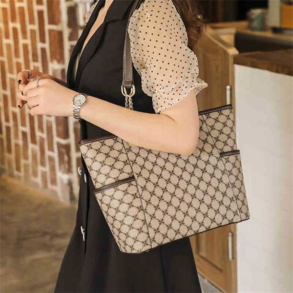 bags purses sling one shoulder women's pattern large capacity mature temperament tote bag goddess travel a4 file bag clearance sale
bags purses sling one shoulder women's pattern large capacity mature temperament tote bag goddess travel a4 file bag clearance sale