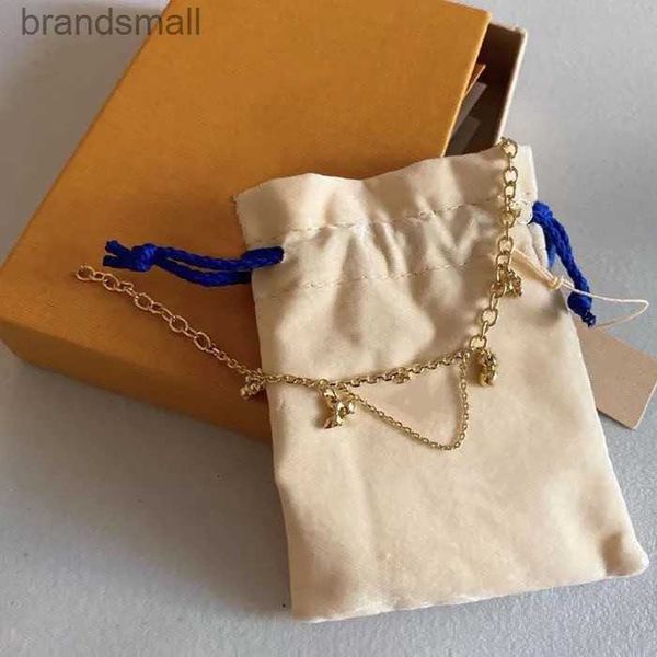 designer bracelet 2023 love bracelet jewelry bangle stainless steel luxury buckle jewelrys women mens brand cart necklace bracelets, Golden;silver
designer bracelet 2023 love bracelet jewelry bangle stainless steel luxury buckle jewelrys women mens brand cart necklace bracelets, Golden;silver