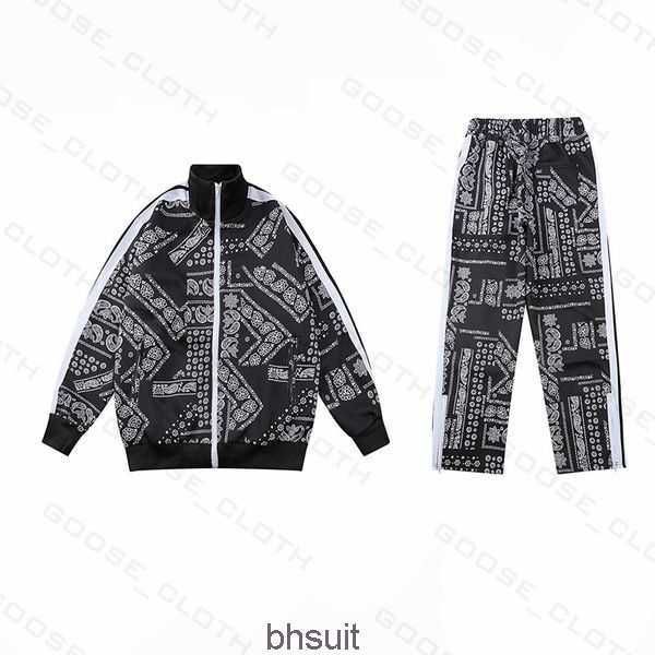 suits mens womens sweatshirts designers tracksuit men track sweat suit coats pants tracksuits jackets palm sweatshirt sportswears 96r2, Gray
suits mens womens sweatshirts designers tracksuit men track sweat suit coats pants tracksuits jackets palm sweatshirt sportswears 96r2, Gray