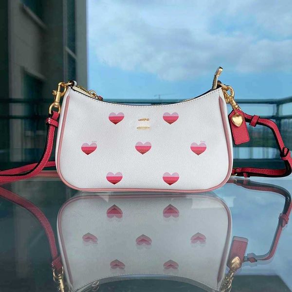 valentine designer bag pink love print underarm shoulder bags women mini tote bag leather fashion bags luxurys crossbody bags designers hand
valentine designer bag pink love print underarm shoulder bags women mini tote bag leather fashion bags luxurys crossbody bags designers hand