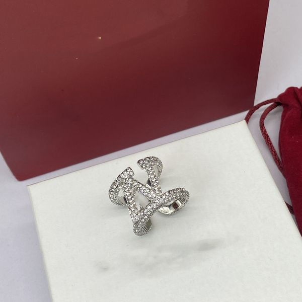 designer woman vlogo luxury with side stones band ring fashion v metal diamond pearl jewelry gold rings women wedding rings 2hj22, Silver
designer woman vlogo luxury with side stones band ring fashion v metal diamond pearl jewelry gold rings women wedding rings 2hj22, Silver
