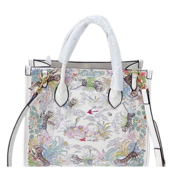 10a quality designer bag fashion hobo women shoulder bags women's chest pack one package wide straps embossing fashion letters quality
10a quality designer bag fashion hobo women shoulder bags women's chest pack one package wide straps embossing fashion letters quality