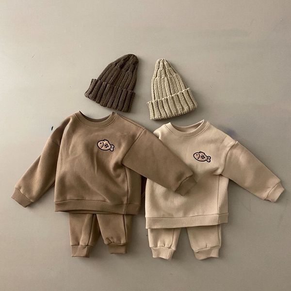 Clothing Sets Children Clothing Set Toddler Baby Girls Boys Fish Tshirt Tops Pants Outfits Set Roupa Infantil Menina Baby Boy Clothes Set 230201, Coffee
Clothing Sets Children Clothing Set Toddler Baby Girls Boys Fish Tshirt Tops Pants Outfits Set Roupa Infantil Menina Baby Boy Clothes Set 230201, Coffee