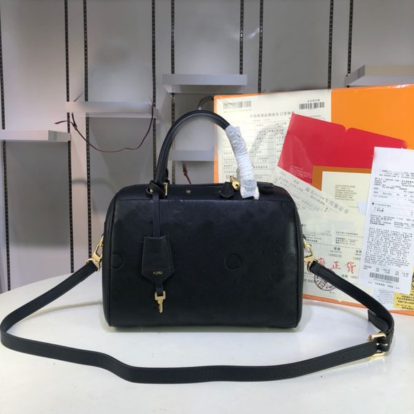 7a designer bags genuine leather women totes classic presbyopia decoration match lock and key
7a designer bags genuine leather women totes classic presbyopia decoration match lock and key