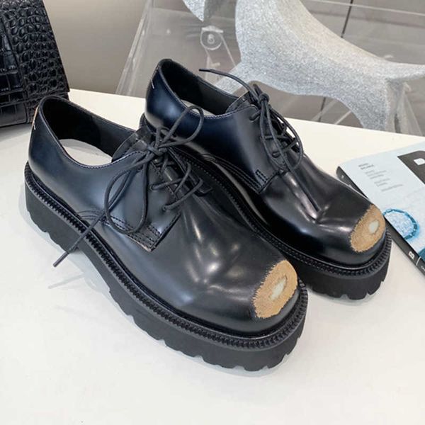 dress shoes dark wind damaged rock candy heart big toe shoes mm6 worn thick soled derby shoes cowhide strap thick soled small leather shoes, Black
dress shoes dark wind damaged rock candy heart big toe shoes mm6 worn thick soled derby shoes cowhide strap thick soled small leather shoes, Black