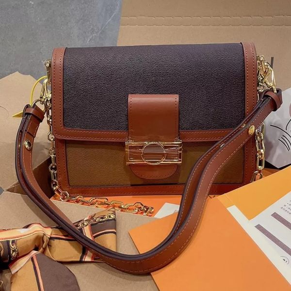 luxury designer women classical envelope cowhide crossbody bags shoulder bag banquet shopping wedding leisure business package satchel purse
luxury designer women classical envelope cowhide crossbody bags shoulder bag banquet shopping wedding leisure business package satchel purse