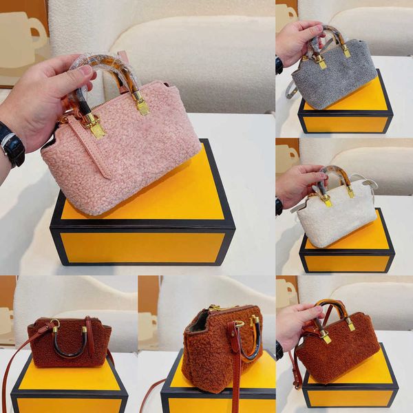 totes bags women mini handbags designer tote bags fashion pink shoulder messenger bag shopping bag female wallet 221012
totes bags women mini handbags designer tote bags fashion pink shoulder messenger bag shopping bag female wallet 221012