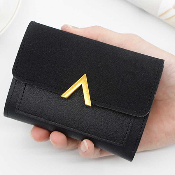 wallets women purses luxury love heart for ladies girl money pocket card holder female coin wallet y2301, Red;black
wallets women purses luxury love heart for ladies girl money pocket card holder female coin wallet y2301, Red;black