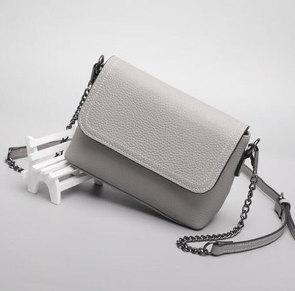 fashion designer bags women famous leather messenger shopping bag cross body shoulder bag handbags gold chain crossbody bag evening totes pu
fashion designer bags women famous leather messenger shopping bag cross body shoulder bag handbags gold chain crossbody bag evening totes pu