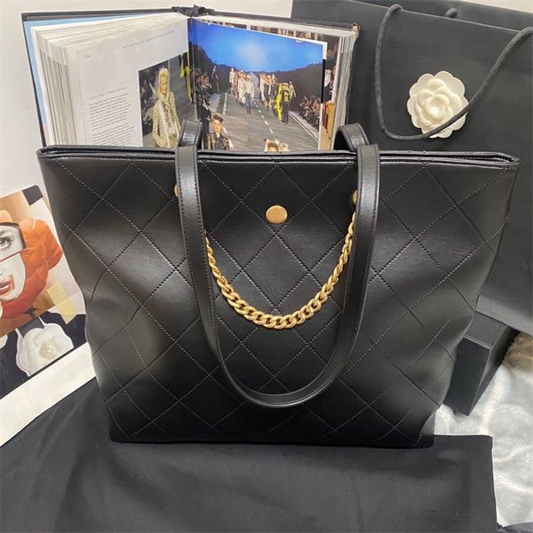 9a new handbag luxury designer bag women's brand 22b leather dual-purpose hippie solid shoulder messenger bag classic fashion bag shopp
9a new handbag luxury designer bag women's brand 22b leather dual-purpose hippie solid shoulder messenger bag classic fashion bag shopp