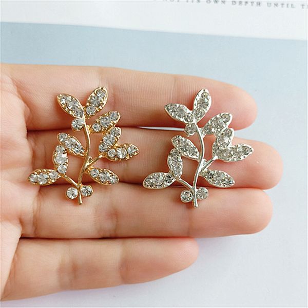 charms 50pcslot 30*32mm gold color crystal leaf branch charm pendant diy for handmade wedding jewelry making wholesale 230131, Bronze;silver
charms 50pcslot 30*32mm gold color crystal leaf branch charm pendant diy for handmade wedding jewelry making wholesale 230131, Bronze;silver
