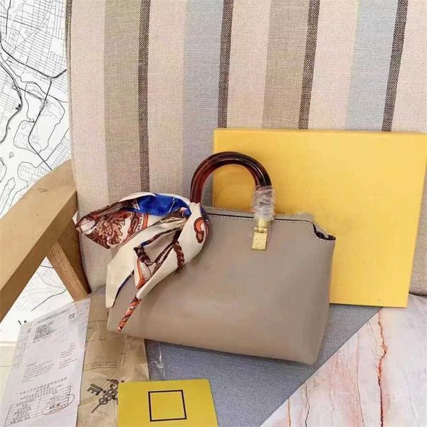 handbag designer for fashion brand evening bags purse 2023 new f family lether is fvorite one which cn be esily crried with shoulder hndbg
handbag designer for fashion brand evening bags purse 2023 new f family lether is fvorite one which cn be esily crried with shoulder hndbg
