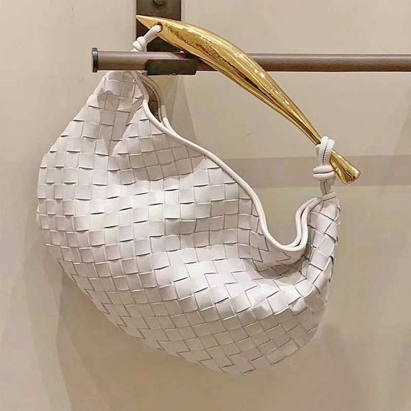 totes exquisite metal handle handbags and purses for fashion women knitting female luxury designer clutch bag 2023 hobo g230201
totes exquisite metal handle handbags and purses for fashion women knitting female luxury designer clutch bag 2023 hobo g230201