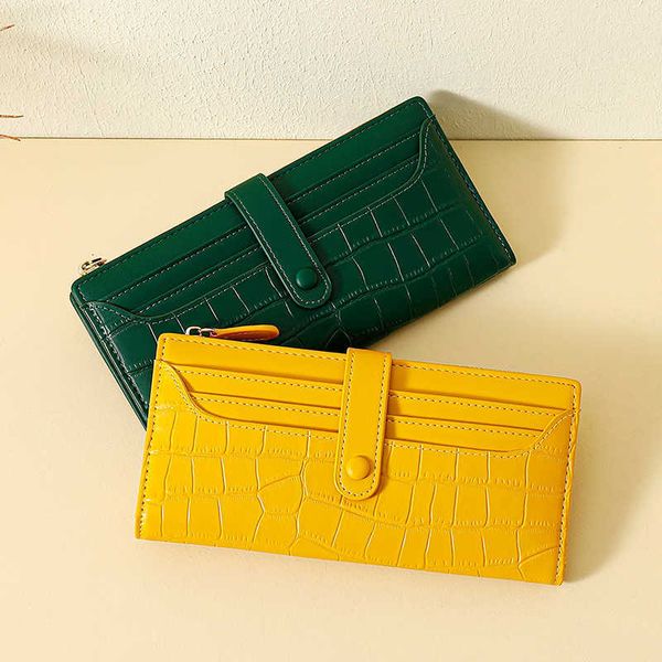 wallets women's long style clutch bag ladies card zipper design short purses female money clips for women 2022 new y2301, Red;black
wallets women's long style clutch bag ladies card zipper design short purses female money clips for women 2022 new y2301, Red;black