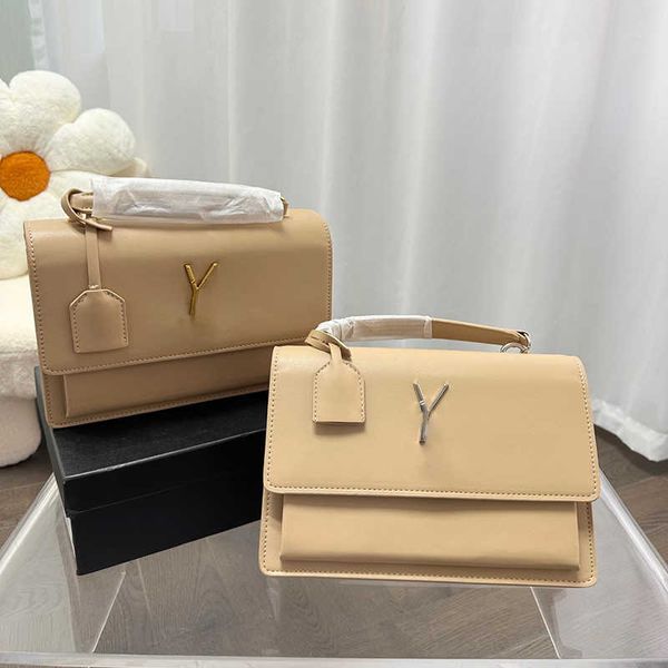 crossbody bags totes designer handbag women luxury bag lady fashion simple sunset shoulder bags square messenger purse 230201
crossbody bags totes designer handbag women luxury bag lady fashion simple sunset shoulder bags square messenger purse 230201