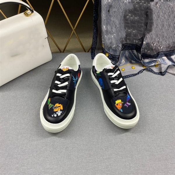 2021 spring and summer casual shoe cartoon printing breathable luxury mens women size 35-44324u, Black
2021 spring and summer casual shoe cartoon printing breathable luxury mens women size 35-44324u, Black