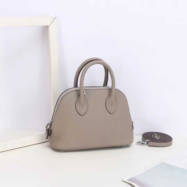 original edition handbags designer her bags fashion luxury brand mini women leather texture handbag versatile crossbody elegant classic tote
original edition handbags designer her bags fashion luxury brand mini women leather texture handbag versatile crossbody elegant classic tote