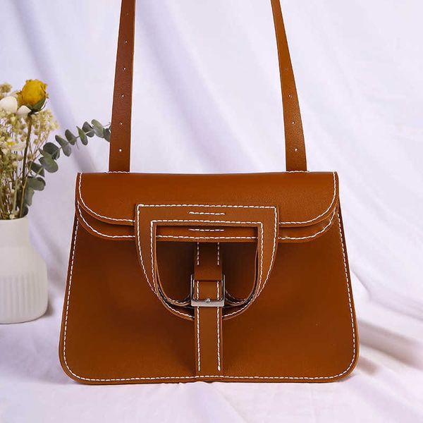 handbags designer her bags fashion luxury brand handmade self high capacity horseshoe one shoulder diagonal cross grade handbagelegant class
handbags designer her bags fashion luxury brand handmade self high capacity horseshoe one shoulder diagonal cross grade handbagelegant class