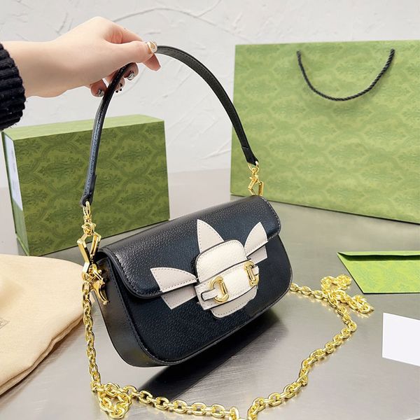 cobranded clutch bag crossbody bags flap handbag wallet spray clover leather plain underarm shoulder bag detachable chains strap fashion let
cobranded clutch bag crossbody bags flap handbag wallet spray clover leather plain underarm shoulder bag detachable chains strap fashion let
