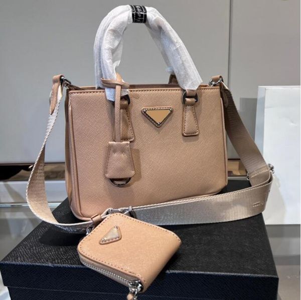 designer bags galleria saffiano leather medium bag double handle totes detachable adjustable shoulder straps cross-body handbag vintage bags
designer bags galleria saffiano leather medium bag double handle totes detachable adjustable shoulder straps cross-body handbag vintage bags