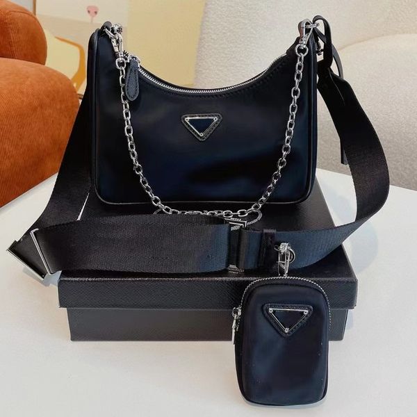 7a quality nylon bags canvas tote bag zippy wallet card holder cleo 3-piece re edition 2000 2005 crossbody designer bags luxury wallets blac
7a quality nylon bags canvas tote bag zippy wallet card holder cleo 3-piece re edition 2000 2005 crossbody designer bags luxury wallets blac